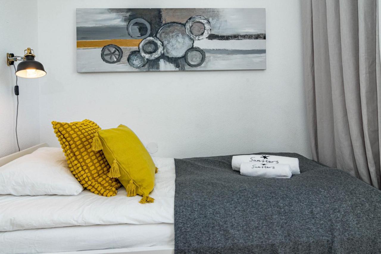 Seaside 3 Bedroom Townhouse In San Pedro Close To The With Private Garden Сasa de vacaciones *